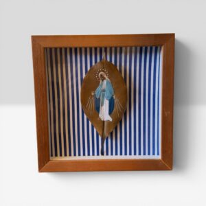 Quadro com Folha Natural Bordada à Mão – 22 x 22 cm