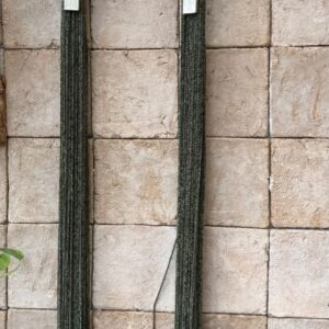 Par de Esculturas de Parede em Quartzo Verde Natural com Banho em Ouro 18K